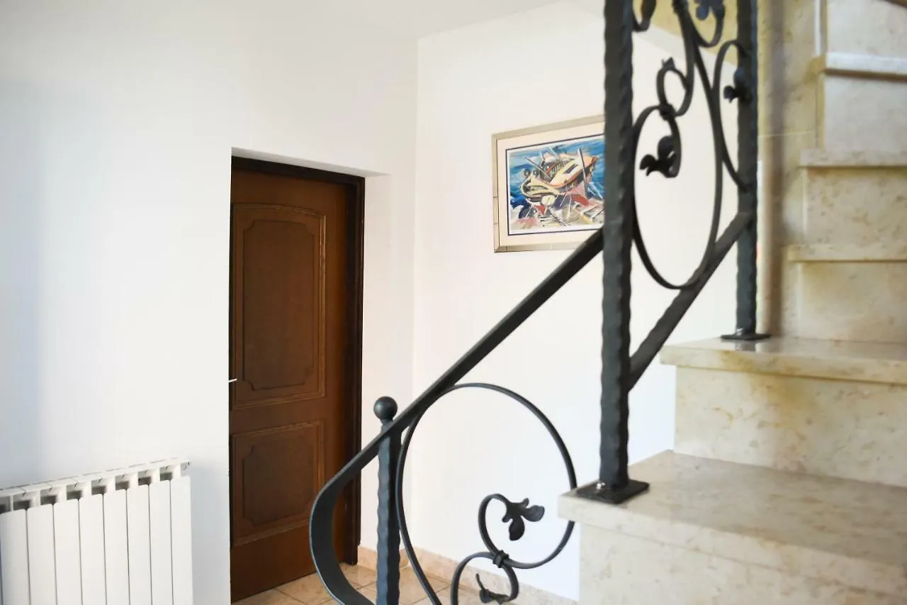 Rooms Ljubica Cres
